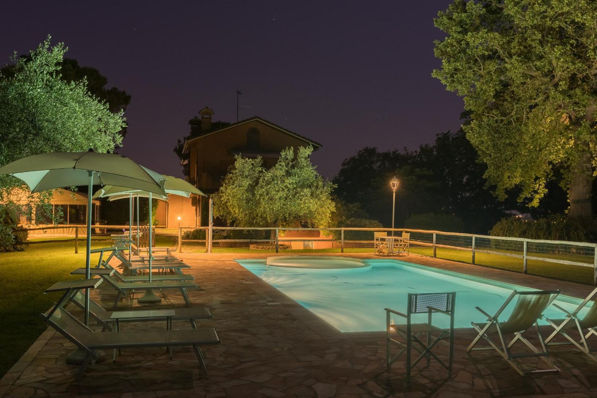 Agriturismo Villa Beatrice Mondavio Екстериор снимка